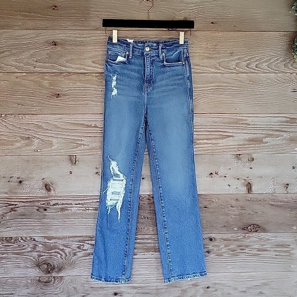 Good American Size 00/24 Straight Leg Distressed Jeans
